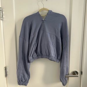 Alo yoga stadium half zip hoodie in purple